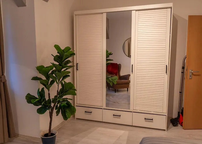 Rr - Homely Apartment 80Qm - Parking - Washer - Tv