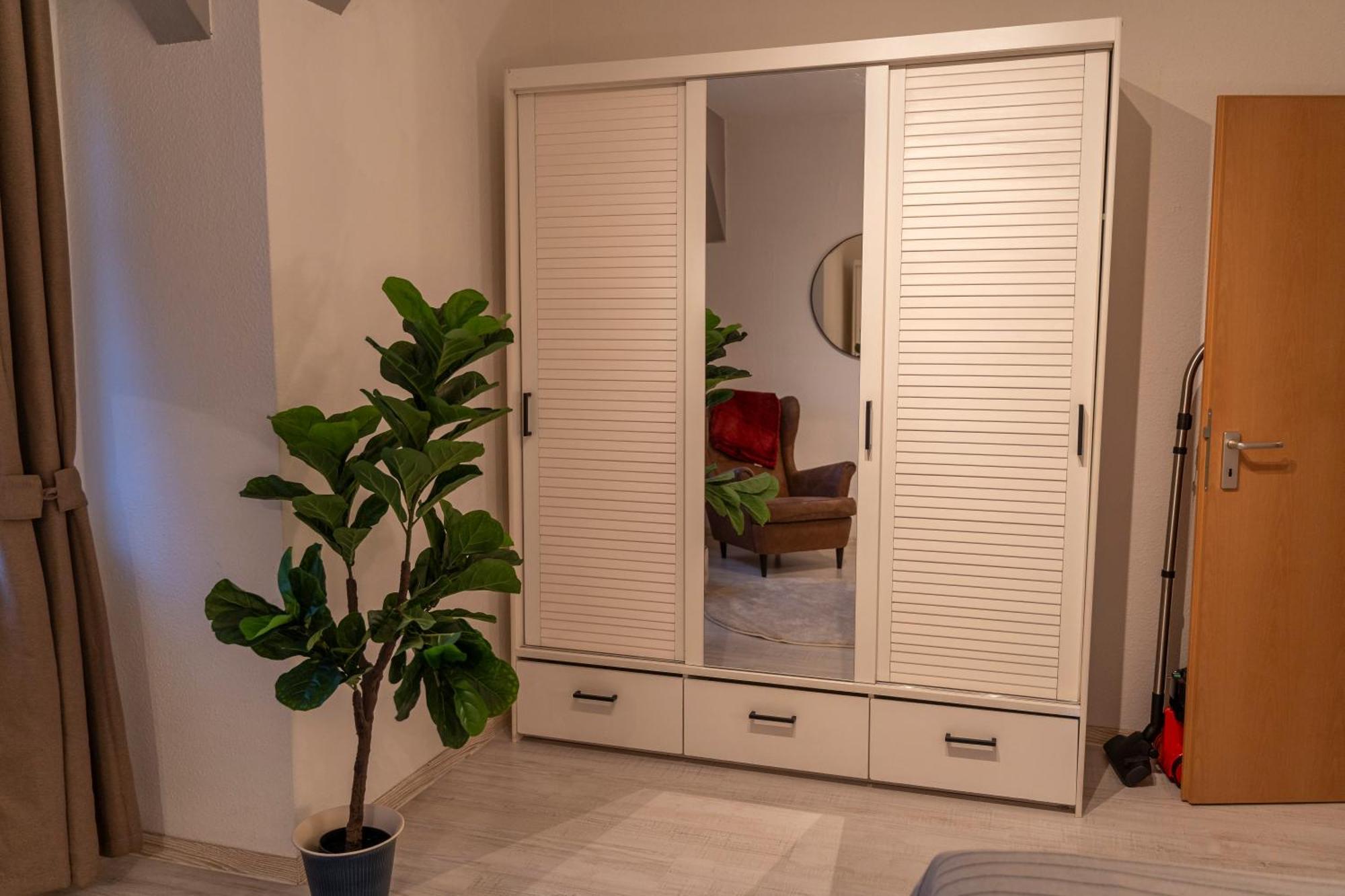 Apartment Rr - Homely 80qm - Parking - Washer - Tv *