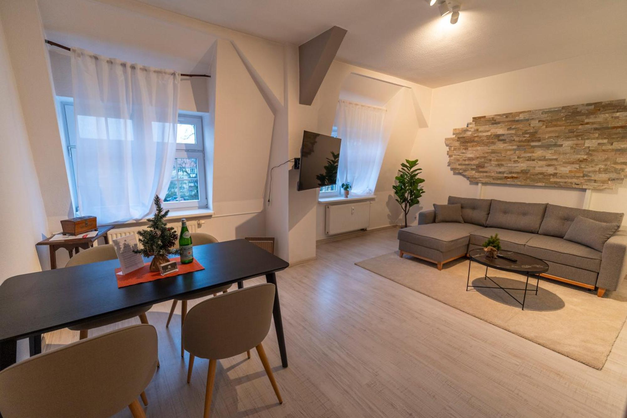 Rr - Homely 80qm - Parking - Washer - Tv Apartment